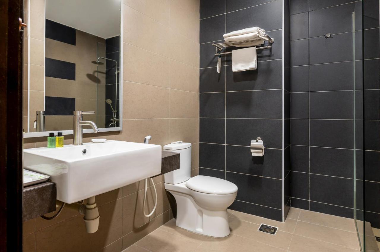 Merrida Hotel Klang Bagian luar foto